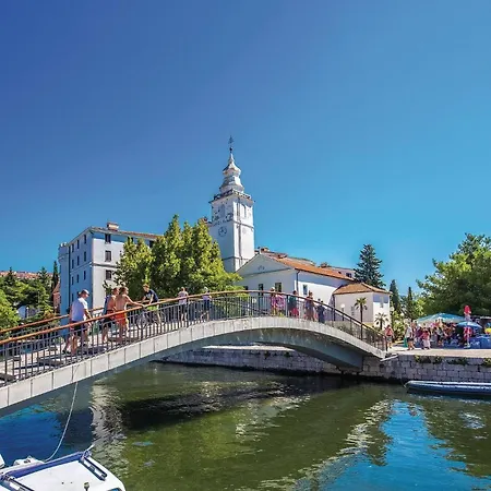Appartamento Awesome In Crikvenica